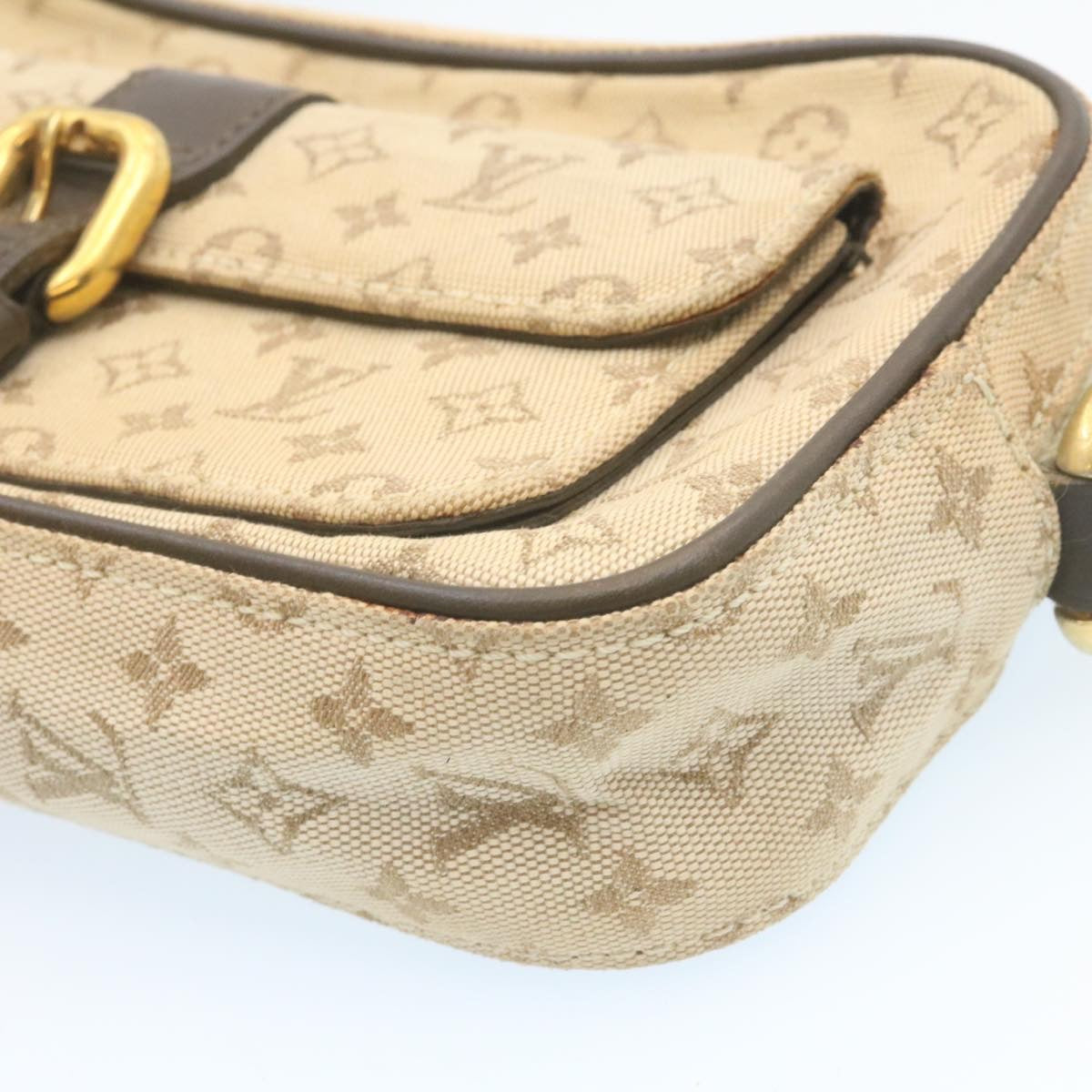 LOUIS VUITTON Monogram Mini Juliet MM Shoulder Bag Khaki M92218 LV Auth hs302