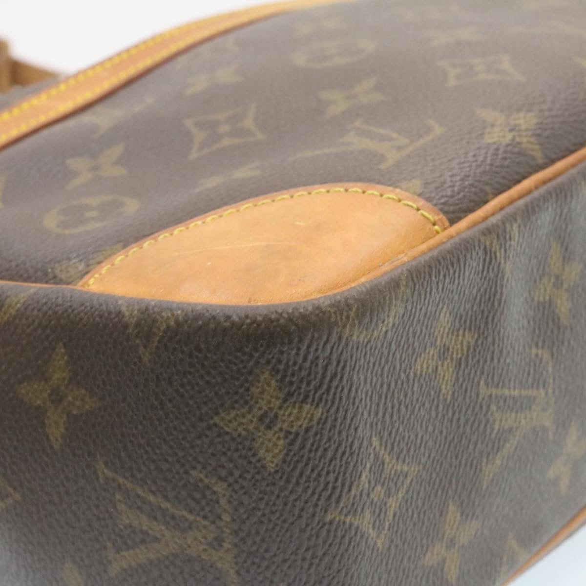 LOUIS VUITTON Monogram Trocadero 30 Shoulder Bag M51272 LV Auth hs495