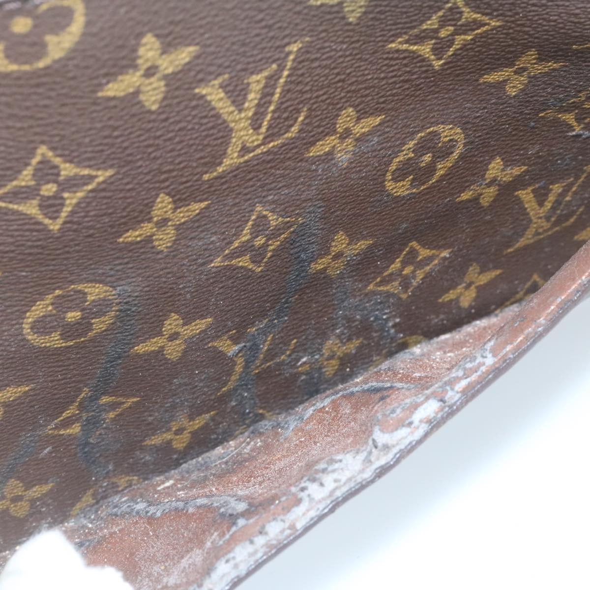 LOUIS VUITTON Monogram Pochette Homme Clutch Bag M51795 LV Auth hs519