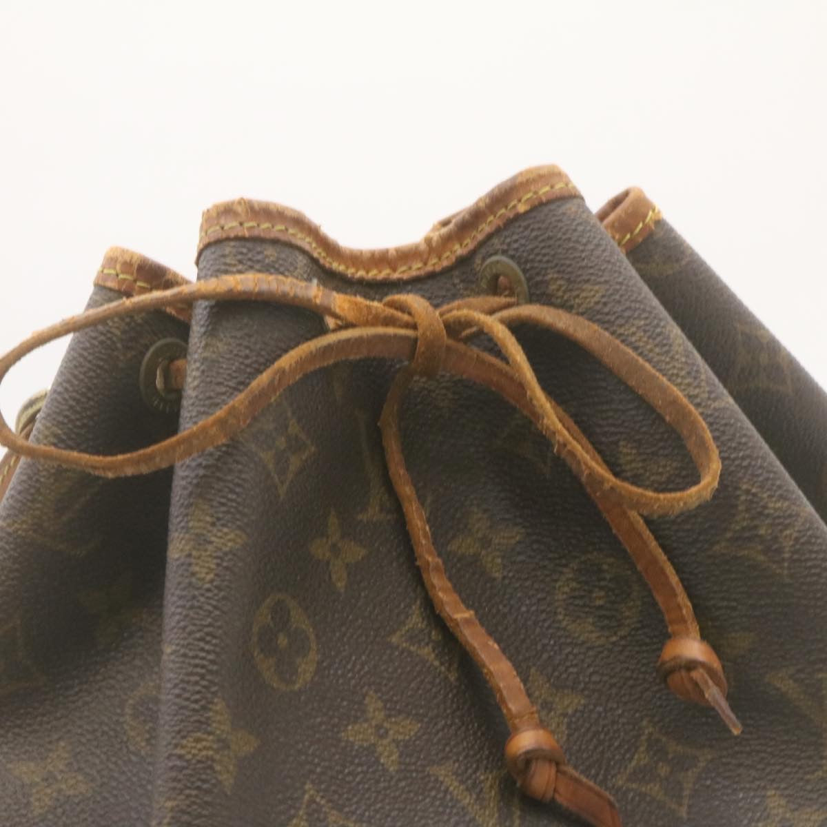 LOUIS VUITTON Monogram Noe Shoulder Bag M42224 LV Auth hs742