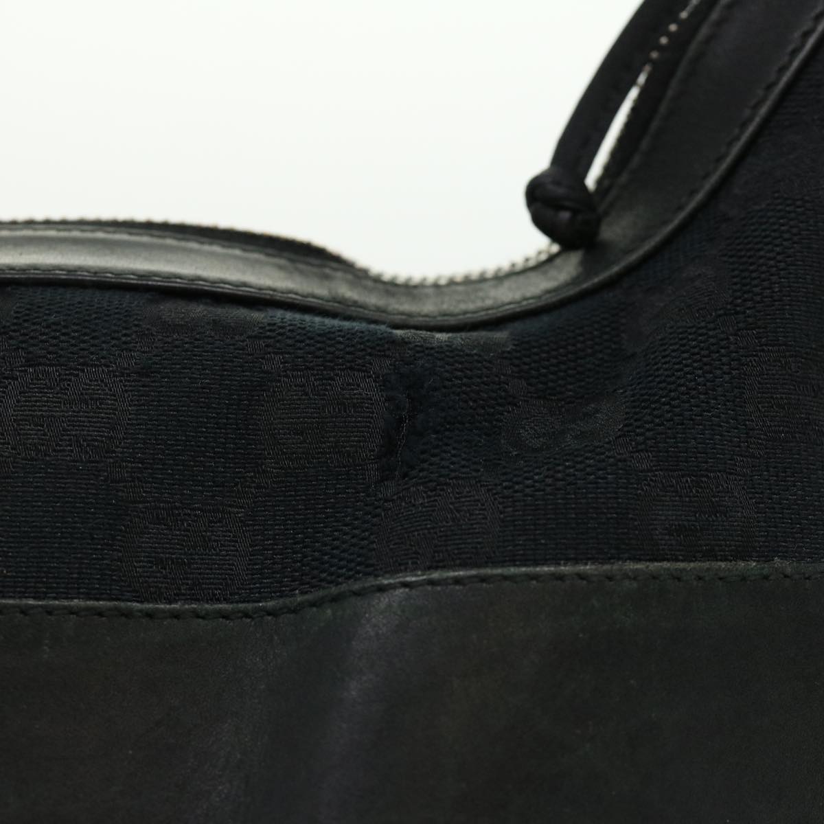 GUCCI GG Canvas Shoulder Bag Black 14298002058 Auth im374