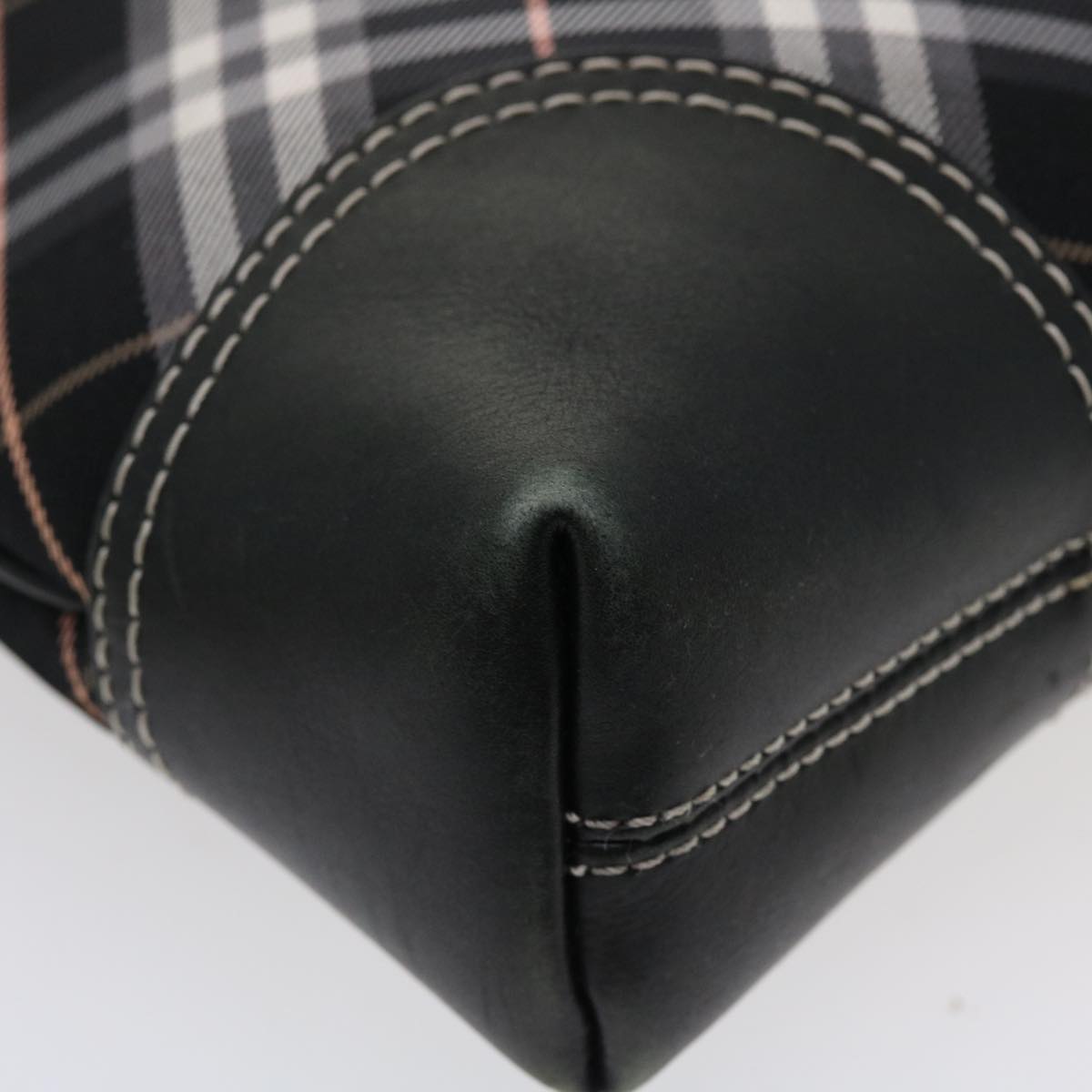 BURBERRY Nova Check Shoulder Bag Nylon Black Auth im409