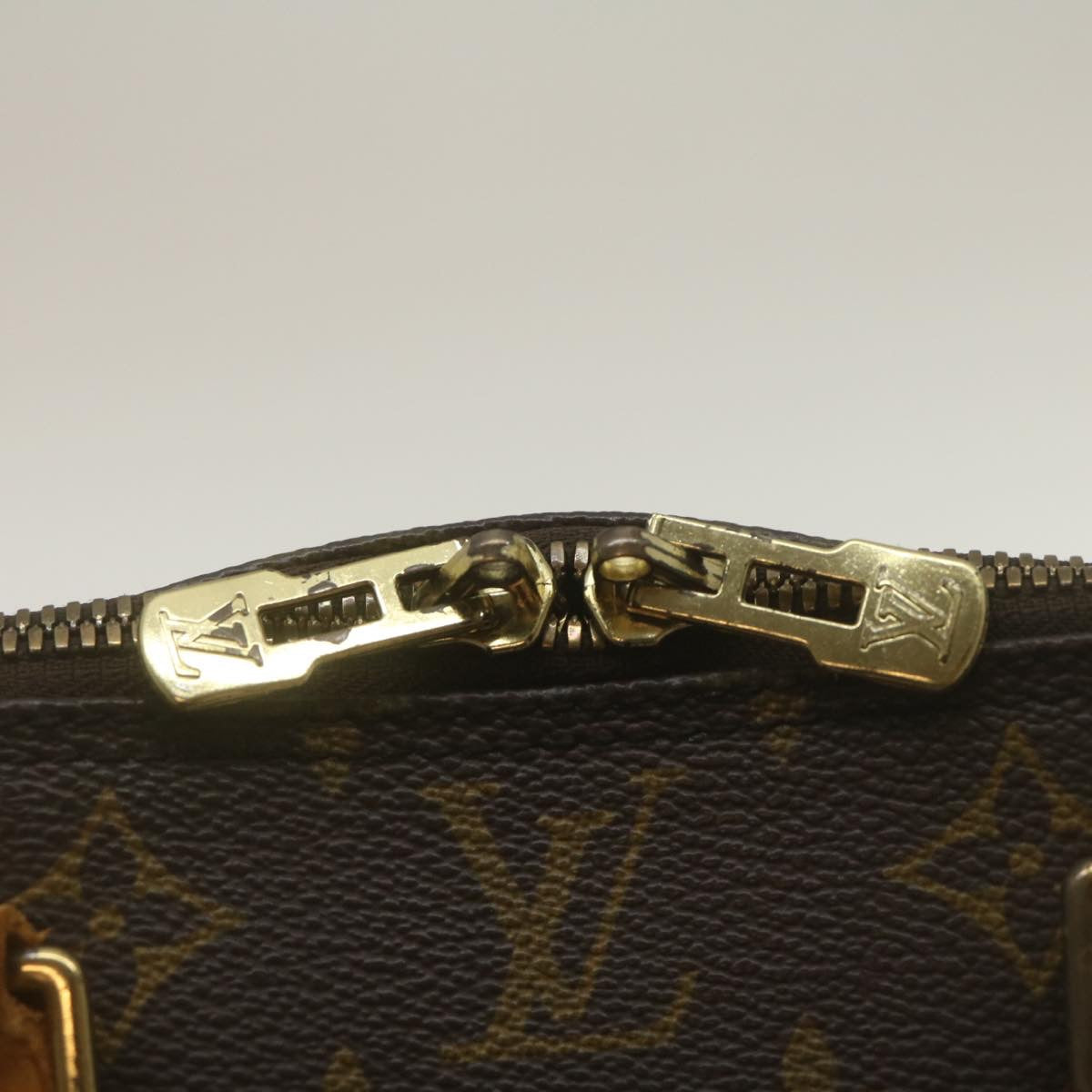 LOUIS VUITTON Monogram Alma Hand Bag M51130 LV Auth jk1026