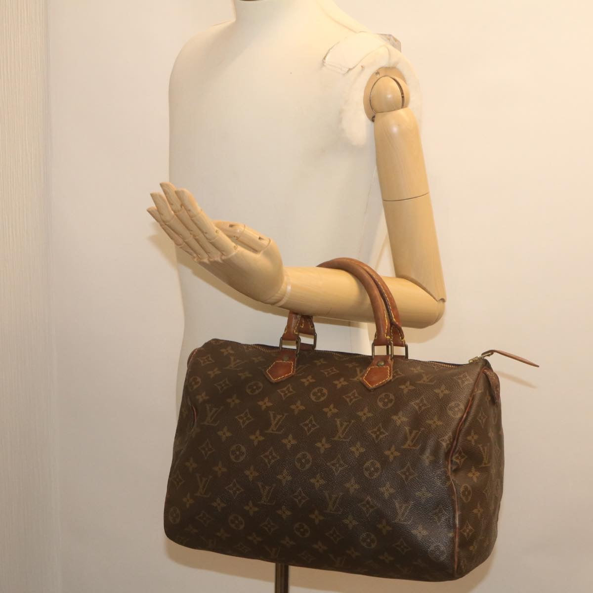 LOUIS VUITTON Monogram Speedy 35 Hand Bag M41524 LV Auth jk1027