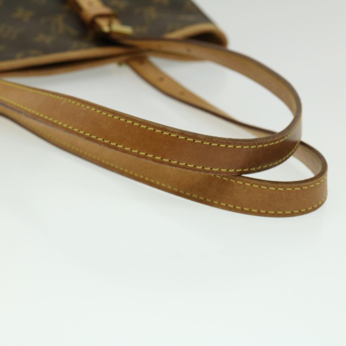 LOUIS VUITTON Monogram Bucket GM Shoulder Bag M42236 LV Auth jk1536