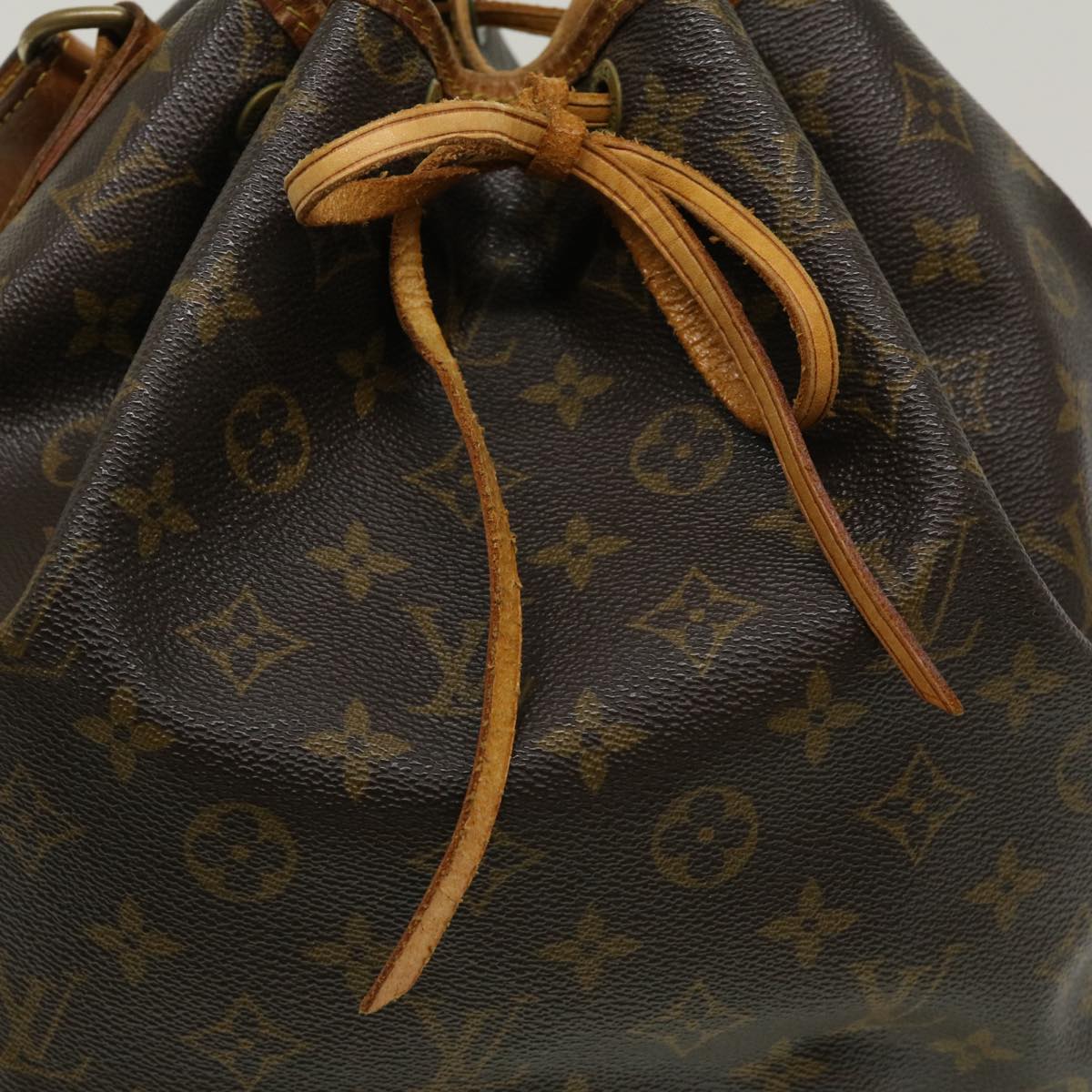 LOUIS VUITTON Monogram Noe Shoulder Bag M42224 LV Auth jk1552