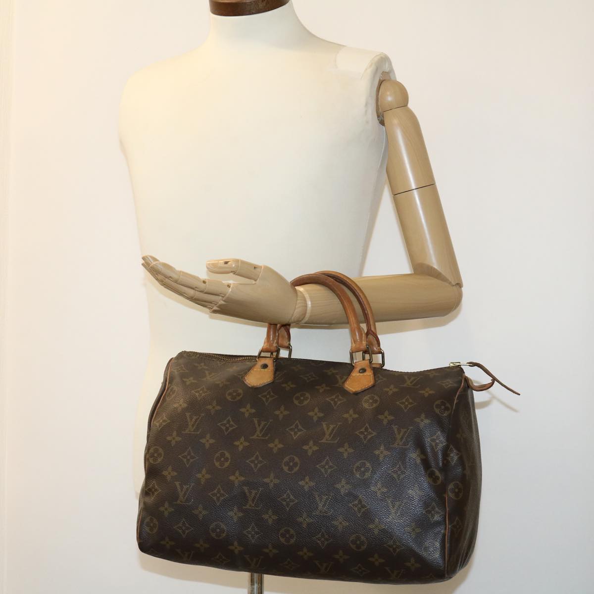 LOUIS VUITTON Monogram Speedy 35 Hand Bag M41524 LV Auth jk1596