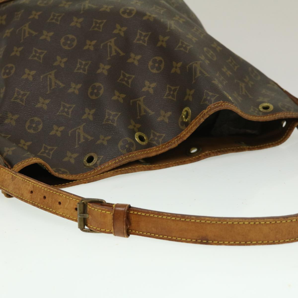 LOUIS VUITTON Monogram Noe Shoulder Bag M42224 LV Auth jk1745