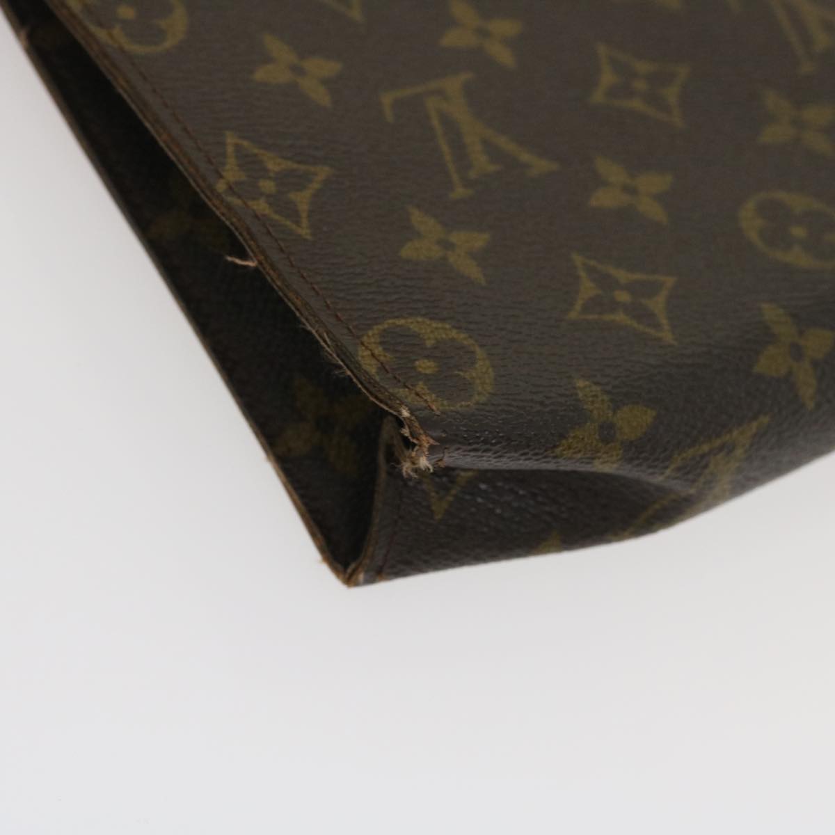 LOUIS VUITTON Monogram Poche Toilette 26 Pouch M47542 LV Auth jk1805