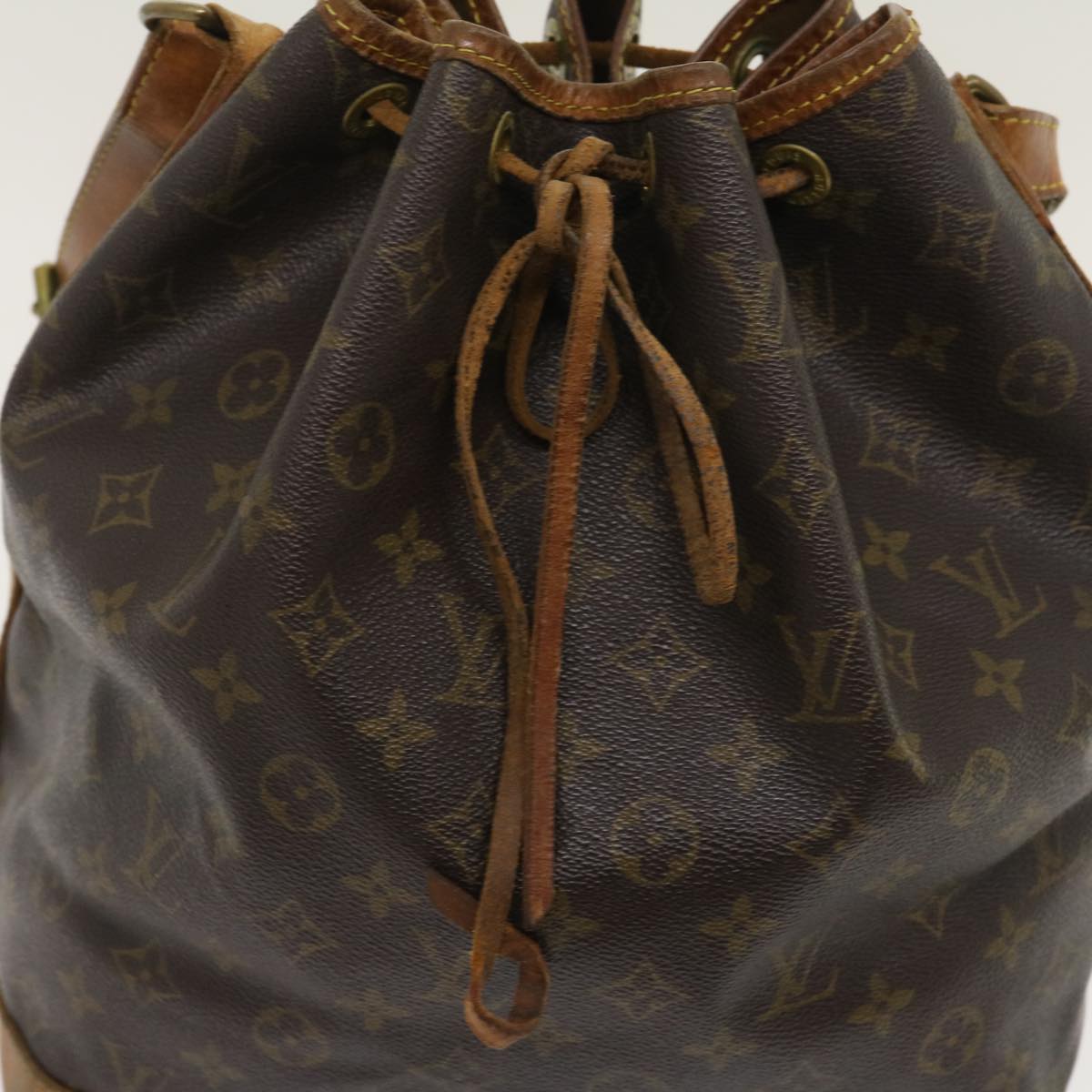 LOUIS VUITTON Monogram Noe Shoulder Bag M42224 LV Auth jk1850