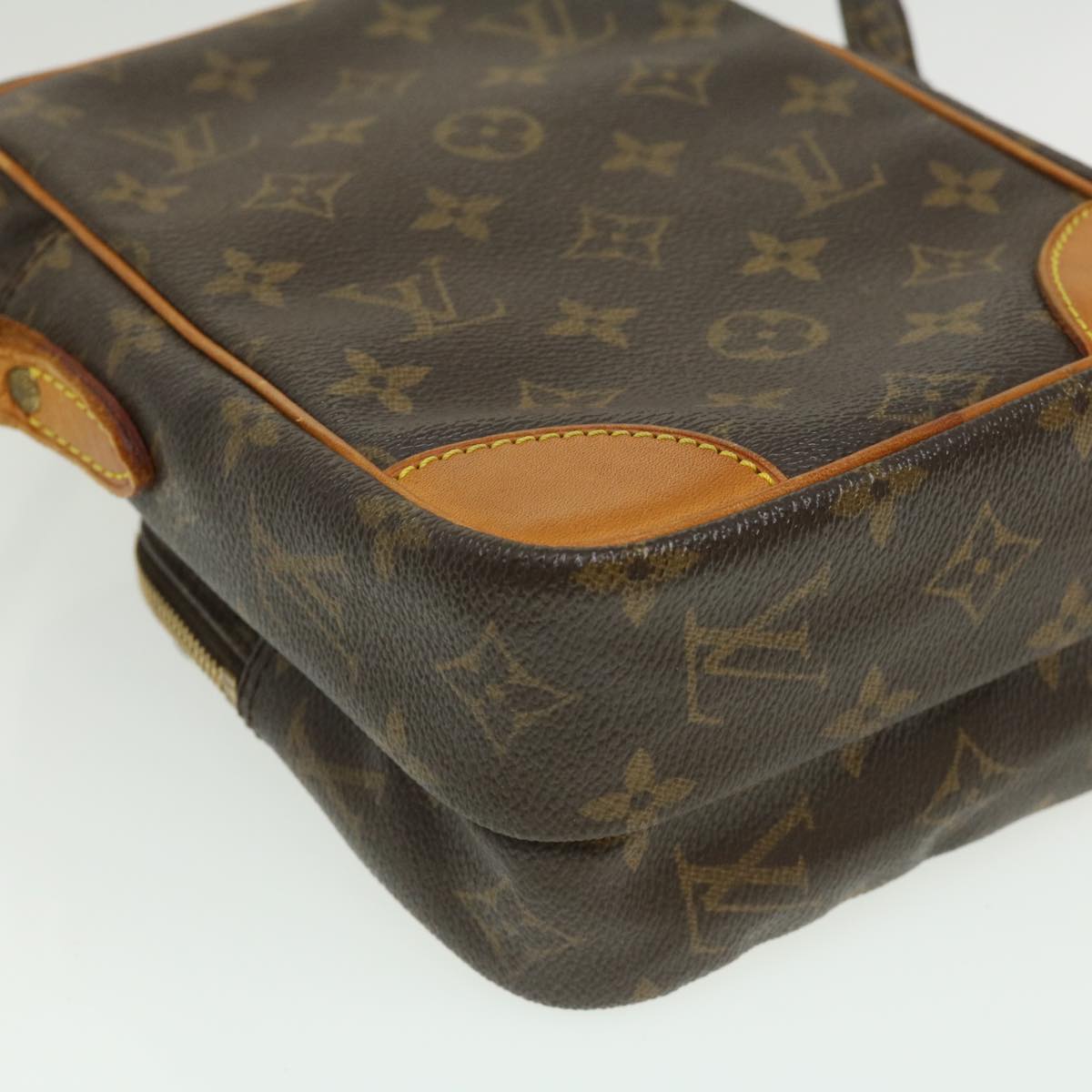 LOUIS VUITTON Monogram Amazon Shoulder Bag M45236 LV Auth jk1872