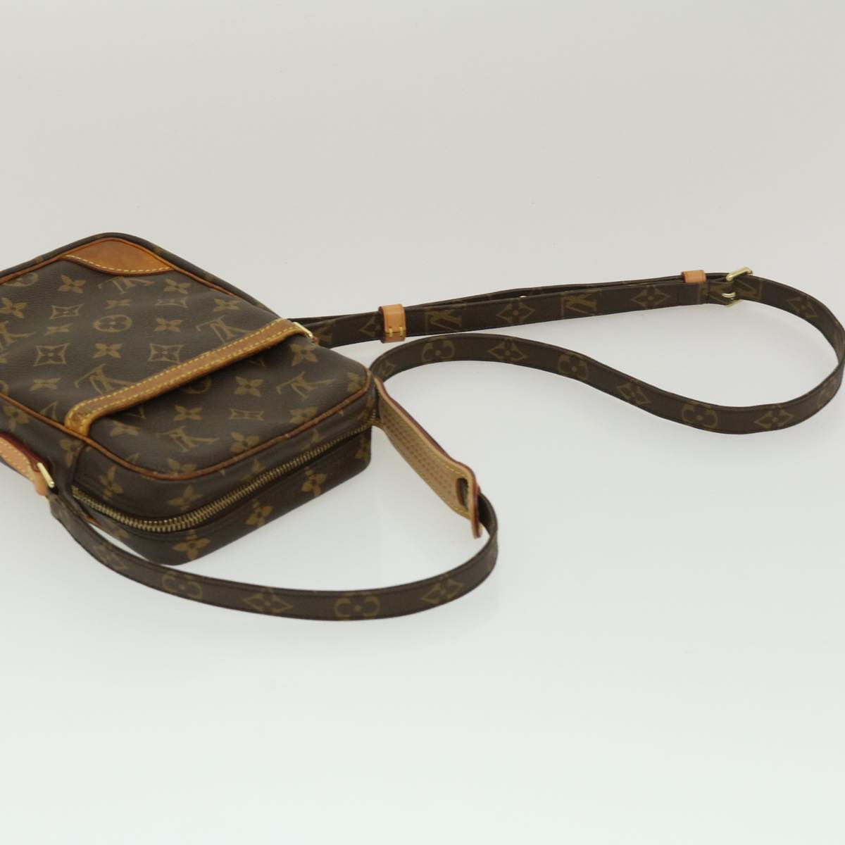 LOUIS VUITTON Monogram Danube Shoulder Bag M45266 LV Auth jk1970