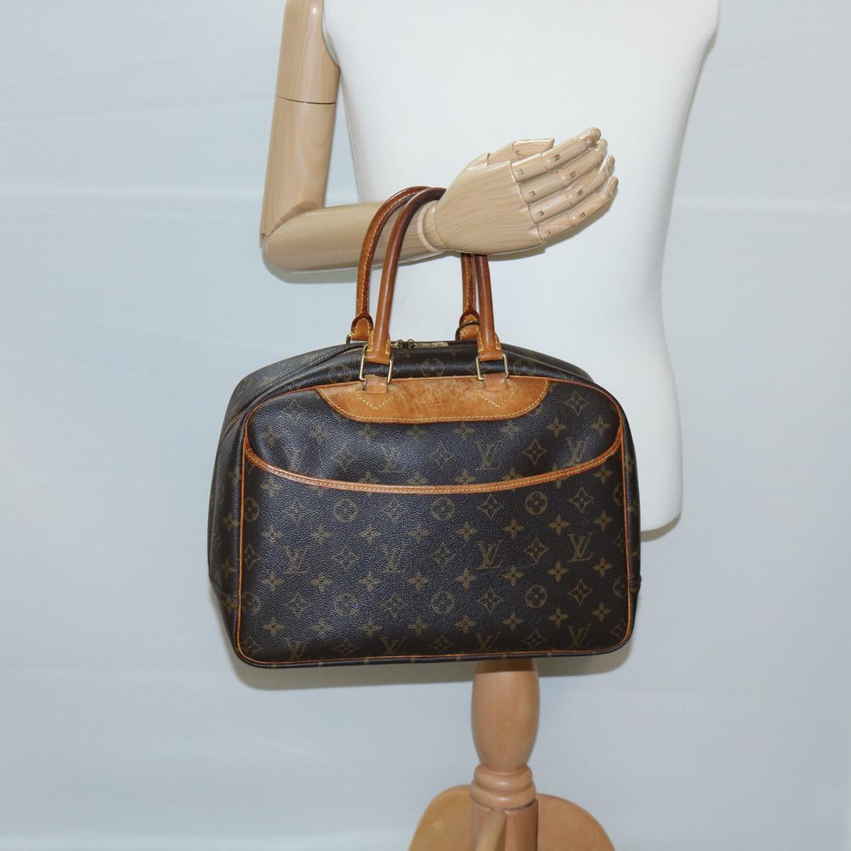 LOUIS VUITTON Monogram Deauville Hand Bag M47270 LV Auth jk2203