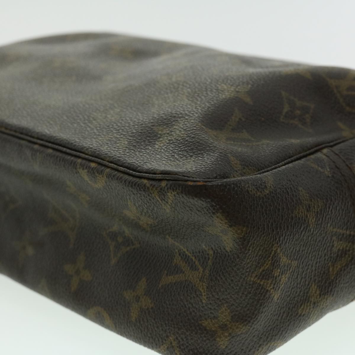 LOUIS VUITTON Monogram Trousse Toilette 28 Clutch Bag M47522 LV Auth jk2265