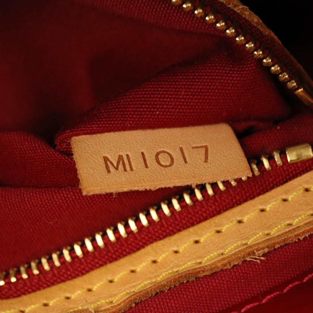 LOUIS VUITTON Monogram Vernis Reade PM Hand Bag Red M91088 LV Auth ai602