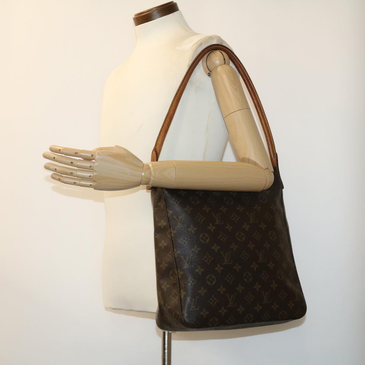 LOUIS VUITTON Monogram Looping GM Shoulder Bag M51145 LV Auth jk2421