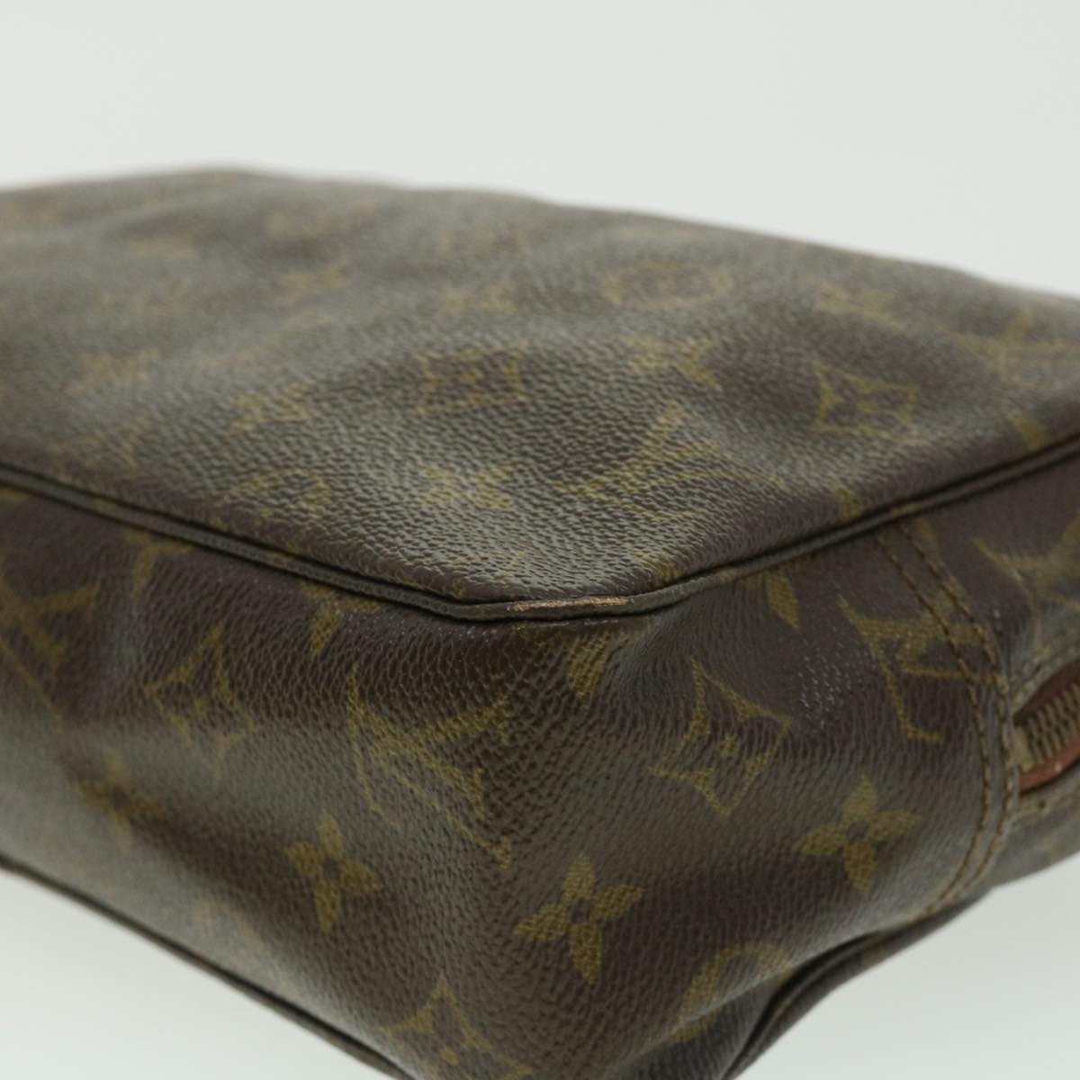 LOUIS VUITTON Monogram Trousse Toilette 28 Clutch Bag M47522 LV Auth jk2489