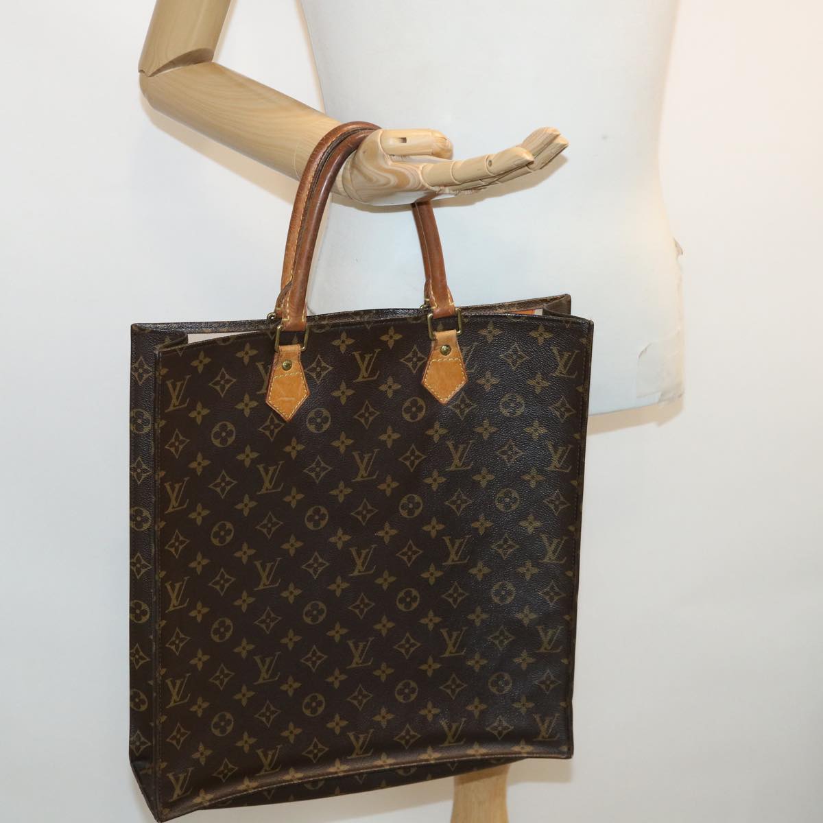 LOUIS VUITTON Monogram Sac Plat Hand Bag M51140 LV Auth jk2525