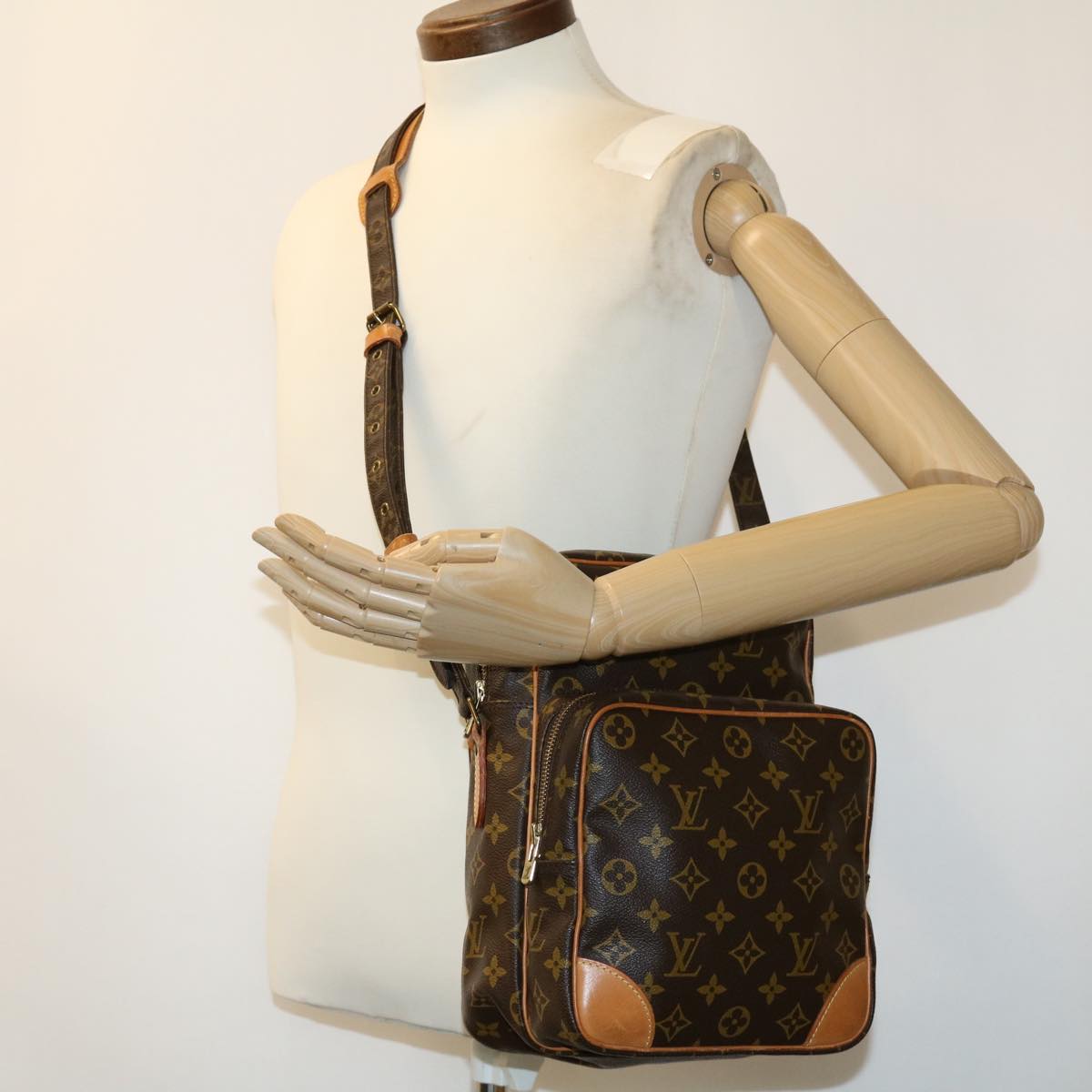 LOUIS VUITTON Monogram Amazon GM Shoulder Bag M45234 LV Auth jk2607