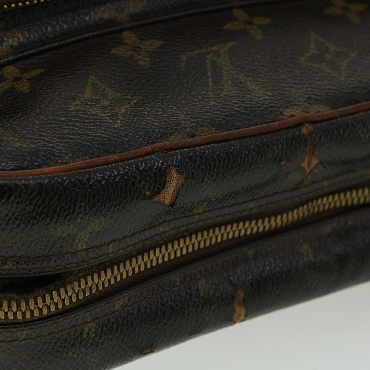 LOUIS VUITTON Monogram Nile Shoulder Bag M45244 LV Auth jk2721