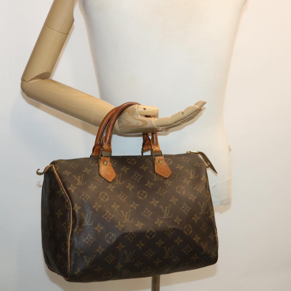 LOUIS VUITTON Monogram Speedy 30 Hand Bag M41526 LV Auth jk2829