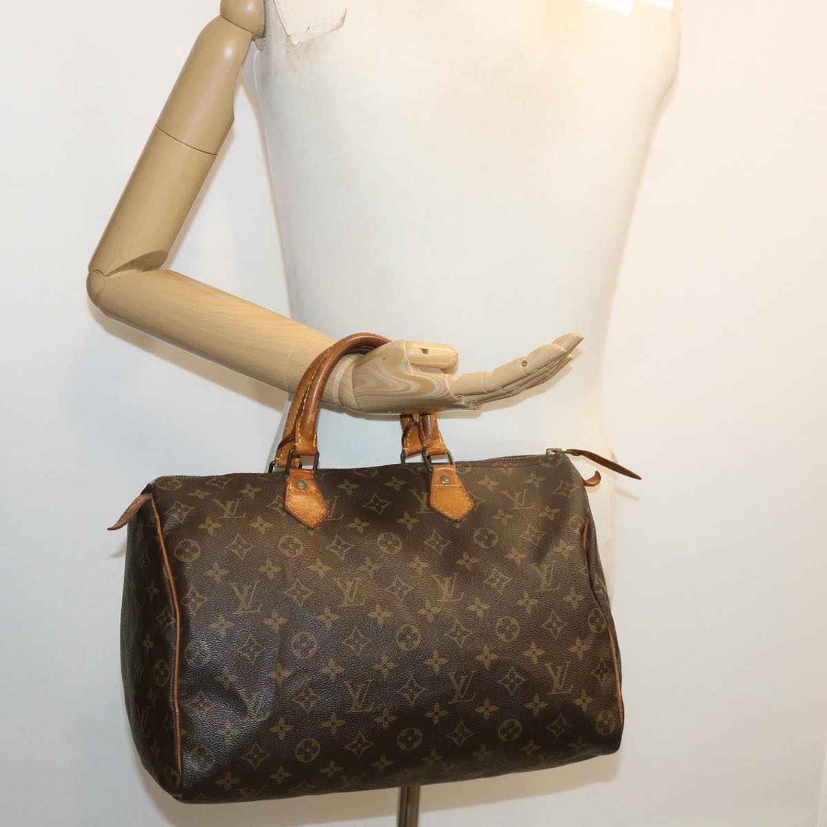 LOUIS VUITTON Monogram Speedy 35 Hand Bag M41524 LV Auth jk2843