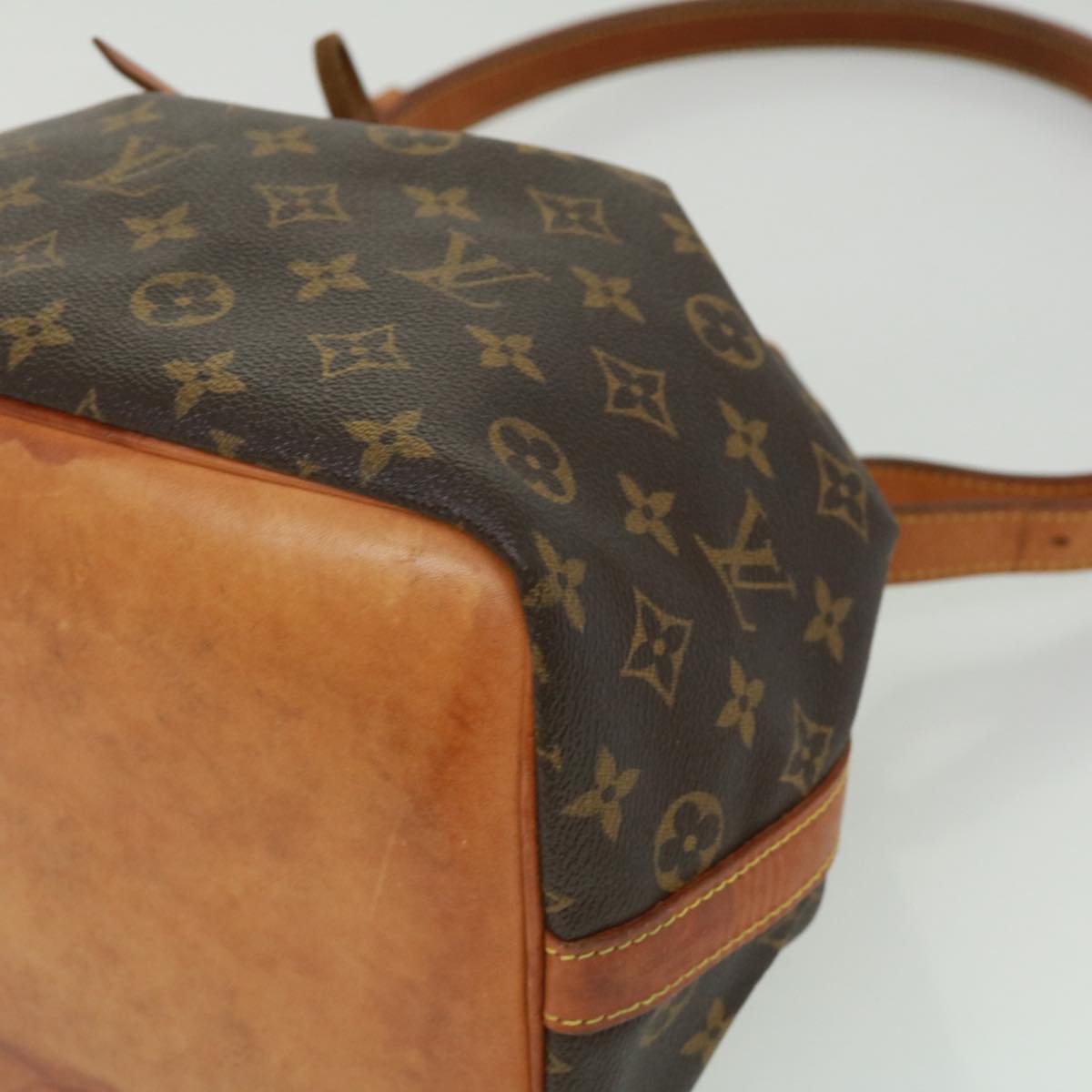 LOUIS VUITTON Monogram Petit Noe Shoulder Bag M42226 LV Auth jk2852