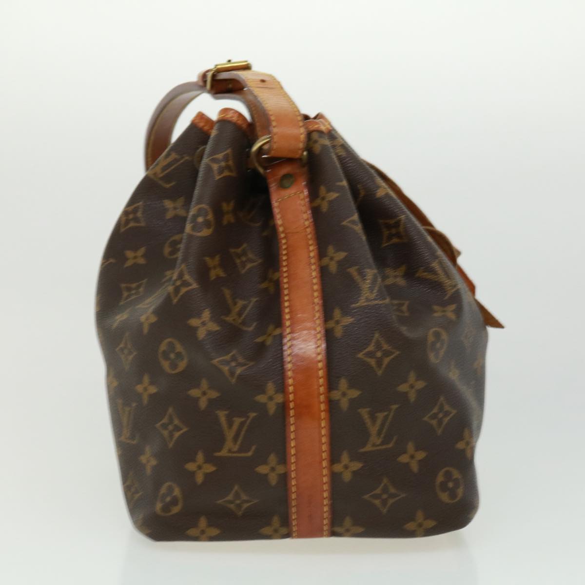 LOUIS VUITTON Monogram Petit Noe Shoulder Bag M42226 LV Auth jk2852