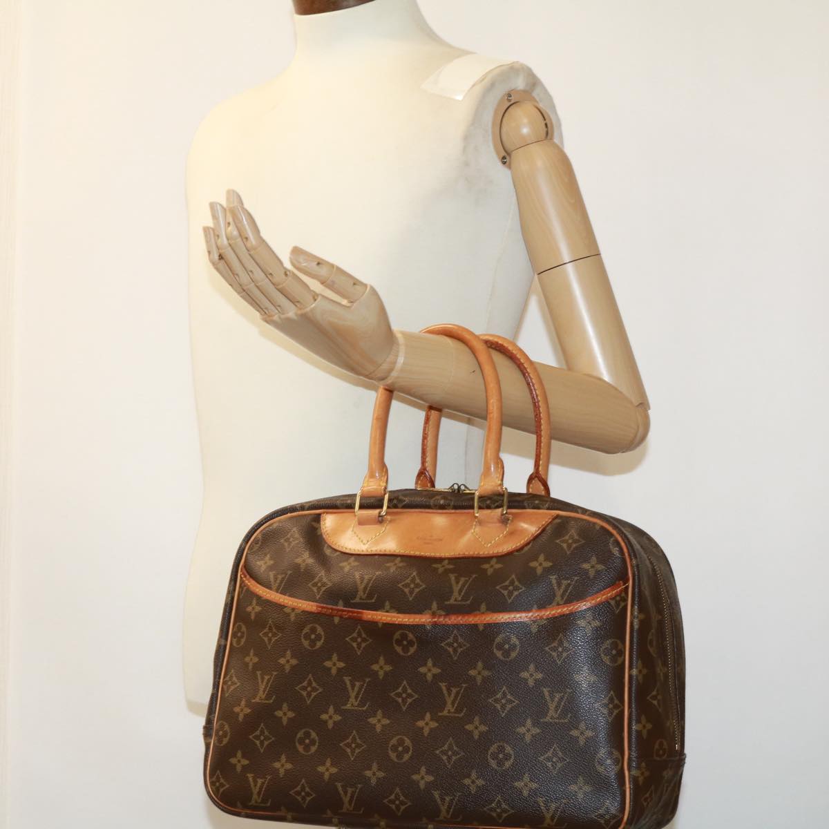 LOUIS VUITTON Monogram Deauville Hand Bag M47270 LV Auth jk2896