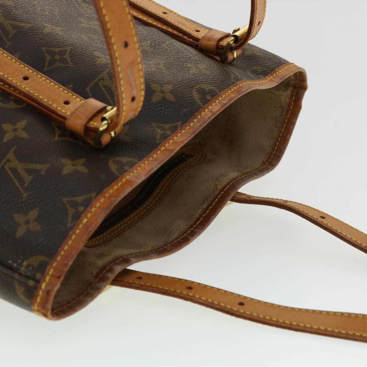 LOUIS VUITTON Monogram Bucket GM Shoulder Bag M42236 LV Auth jk2910