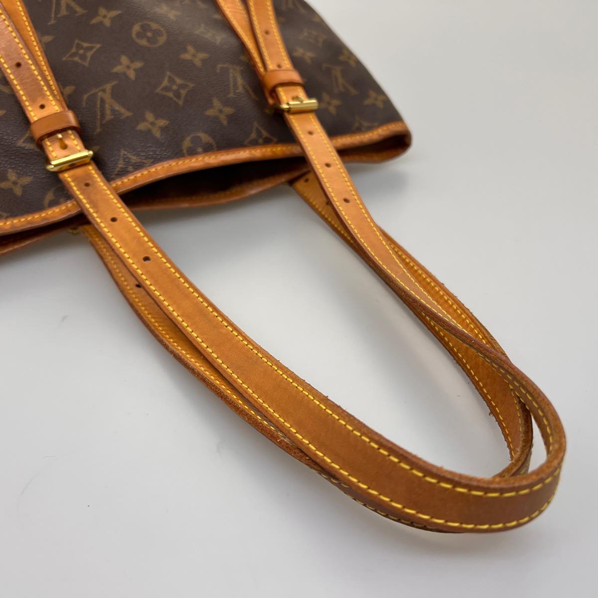 LOUIS VUITTON Monogram Bucket GM Shoulder Bag M42236 LV Auth jk2913