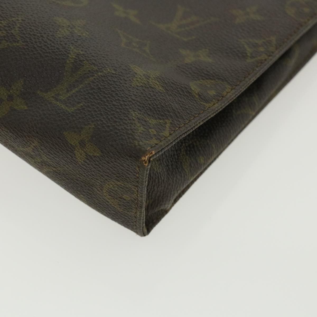 LOUIS VUITTON Monogram Poche Toilette 26 Pouch M47542 LV Auth jk2979