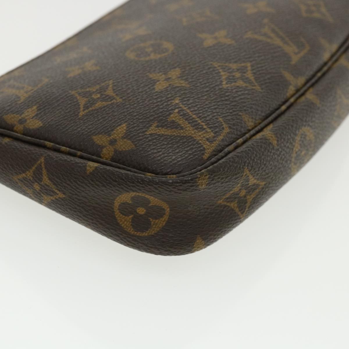 LOUIS VUITTON Monogram Pochette Accessoires Pouch M51980 LV Auth 34928