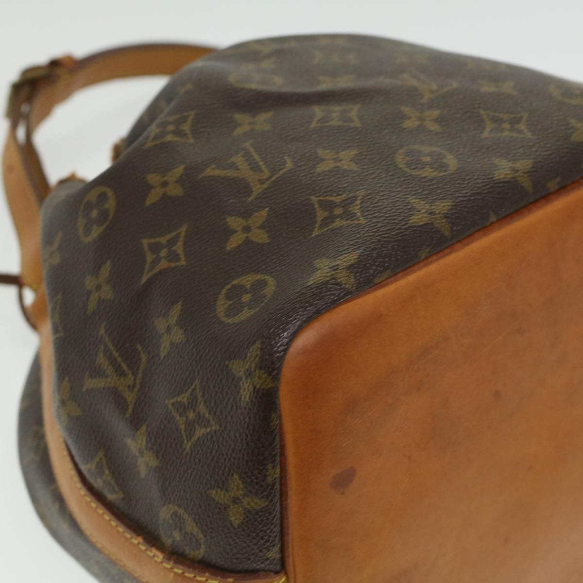 LOUIS VUITTON Monogram Petit Noe Shoulder Bag M42226 LV Auth jk3032