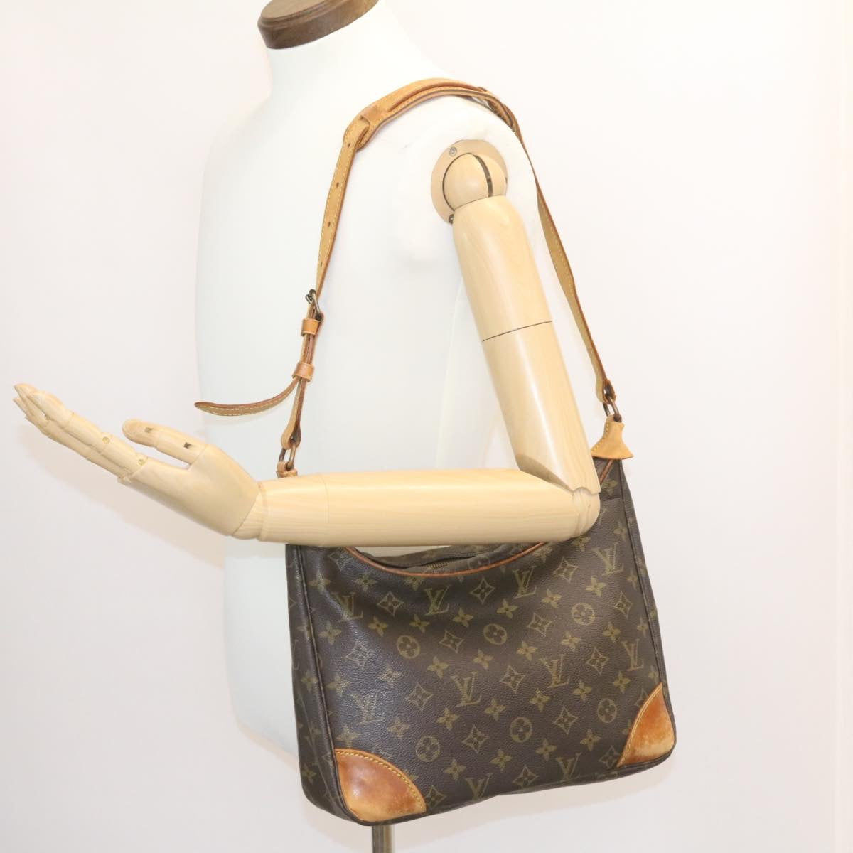 LOUIS VUITTON Monogram Boulogne 30 Shoulder Bag M51265 LV Auth jk554