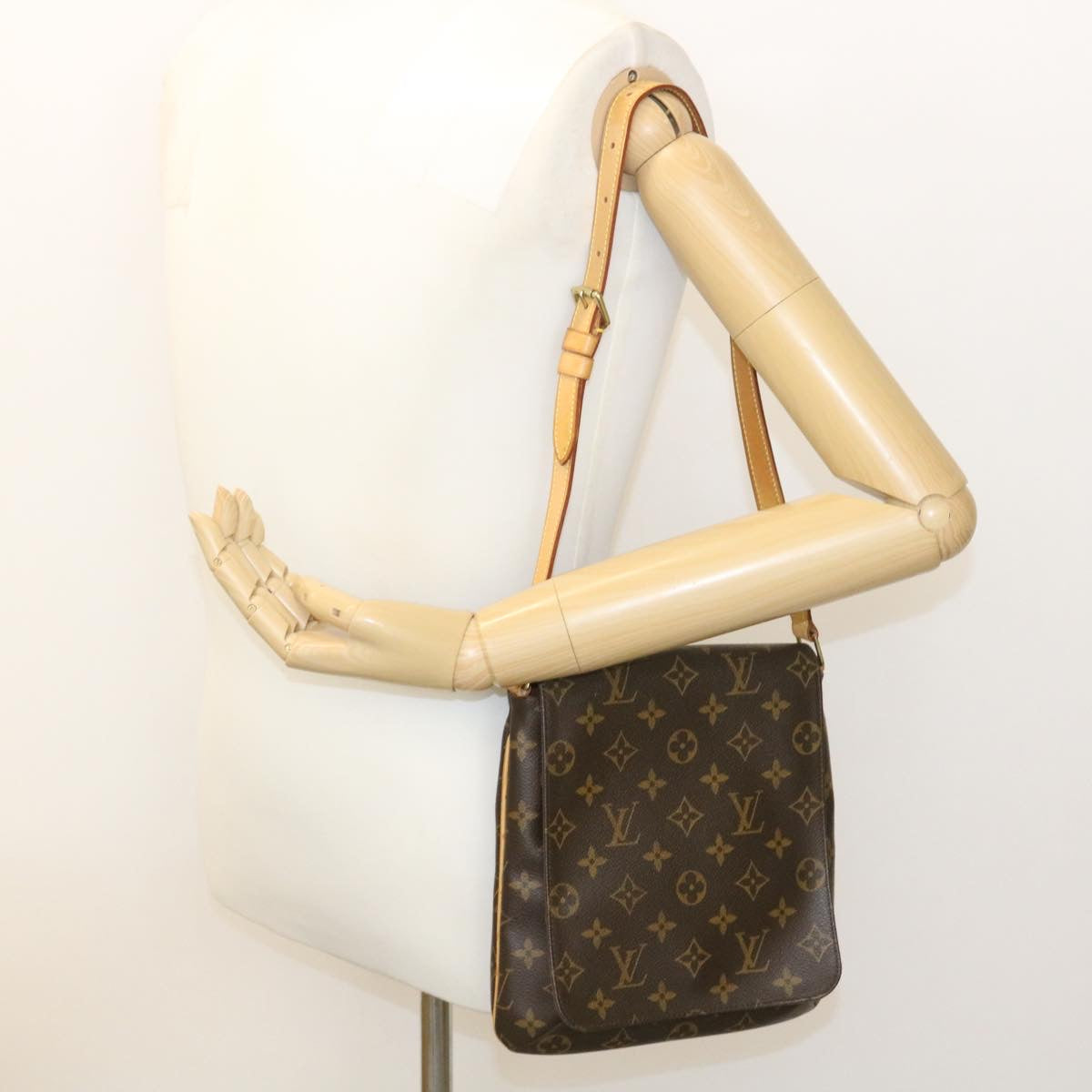 LOUIS VUITTON Monogram Musette Salsa Short Shoulder Bag M51258 LV Auth jk945