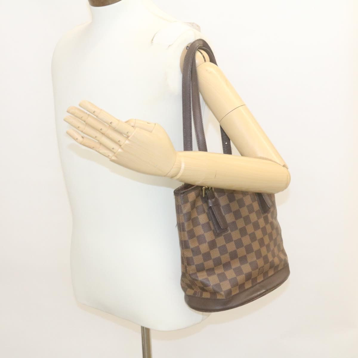 LOUIS VUITTON Damier Ebene Marais Bucket Shoulder Bag N42240 LV Auth ki1626