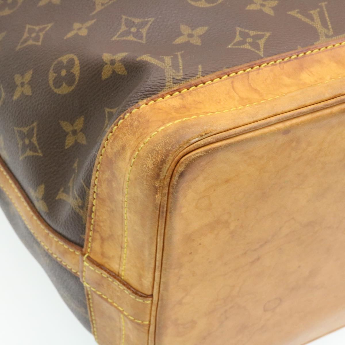 LOUIS VUITTON Monogram Noe Shoulder Bag M42224 LV Auth ki1656