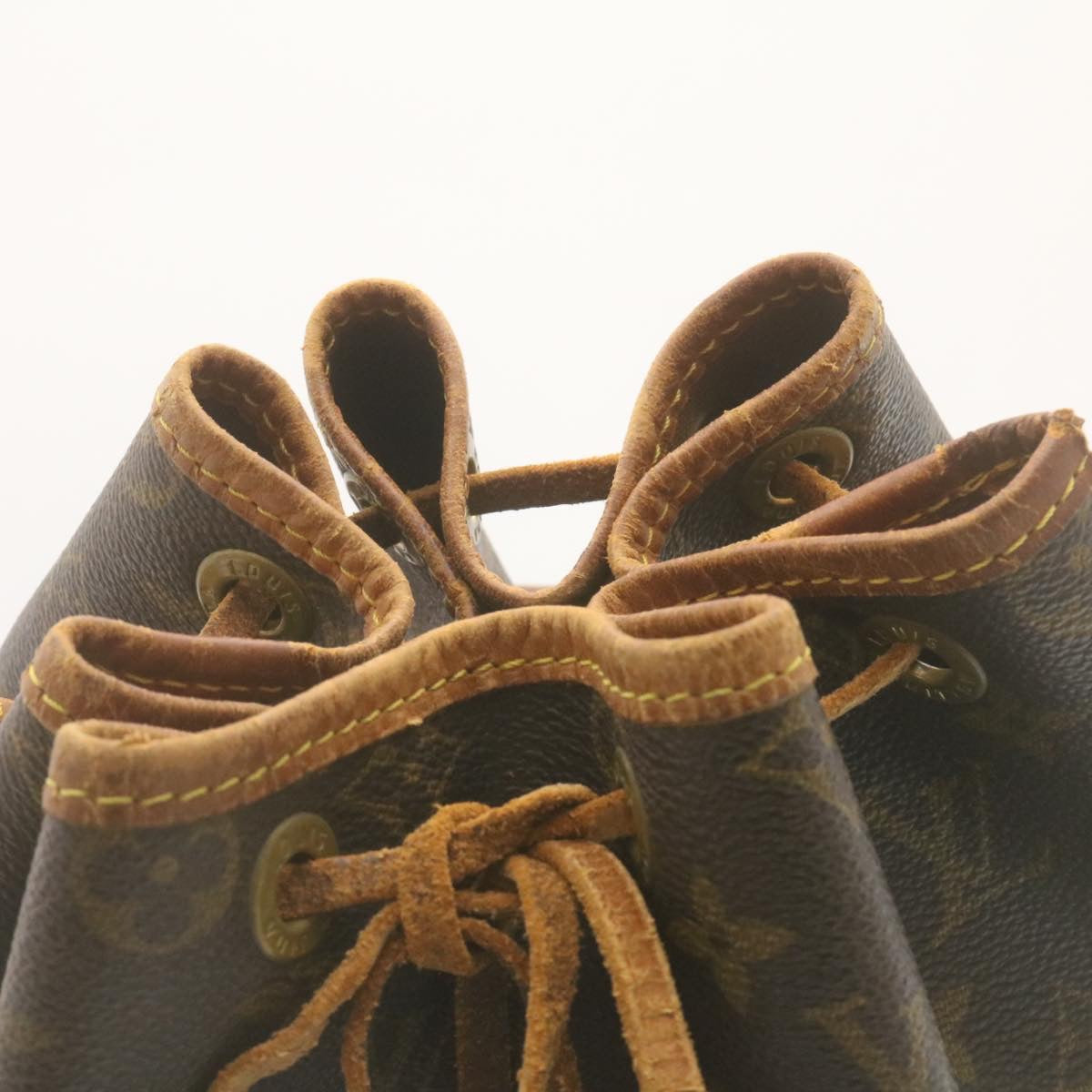 LOUIS VUITTON Monogram Noe Shoulder Bag M42224 LV Auth ki1714