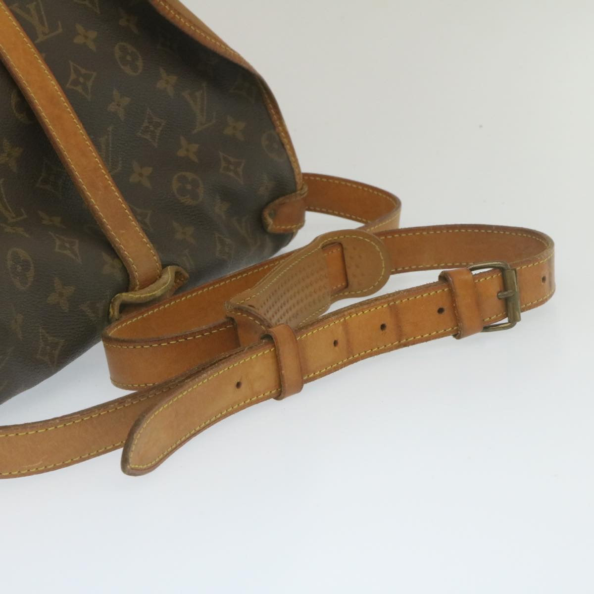 LOUIS VUITTON Monogram Saumur 35 Shoulder Bag M42254 LV Auth ki1742