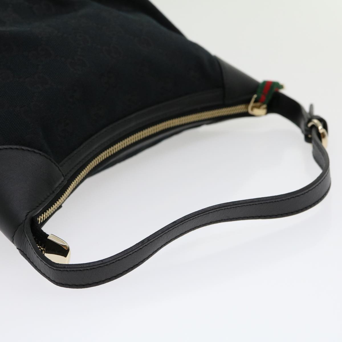 GUCCI GG Canvas Web Sherry Line Pouch Black Red Green Auth ki2089A