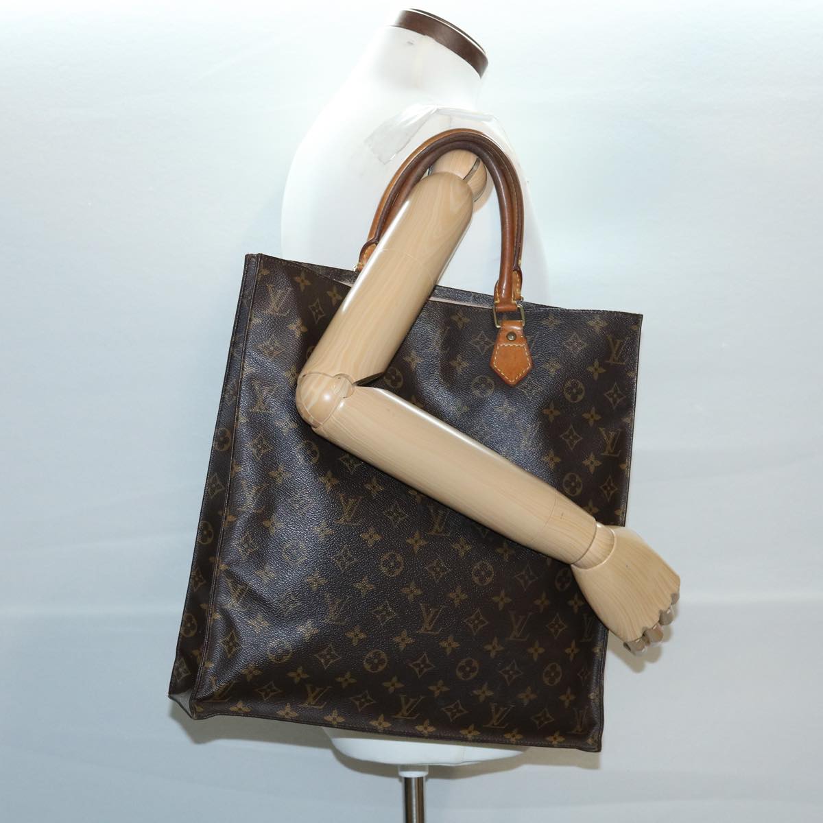 LOUIS VUITTON Monogram Sac Plat Hand Bag M51140 LV Auth ki2255