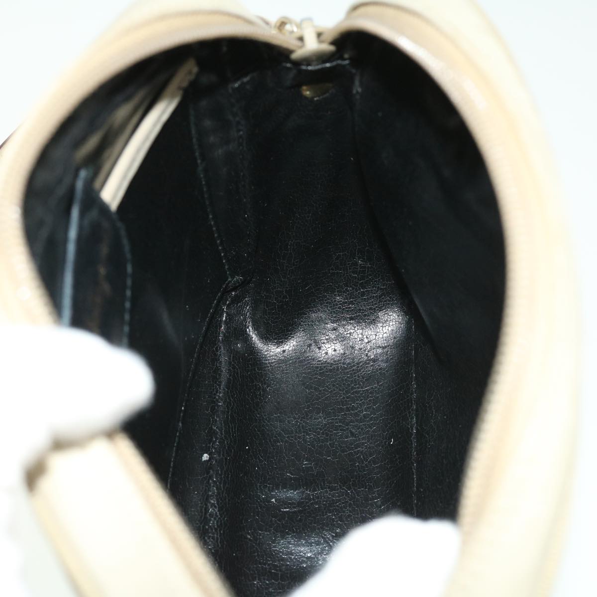 Salvatore Ferragamo Shoulder Bag Leather White Auth ki2263