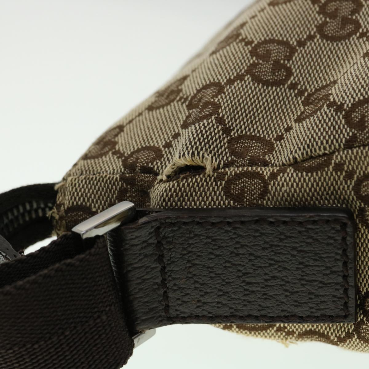 GUCCI GG Canvas Shoulder Bag Beige Auth ki2371