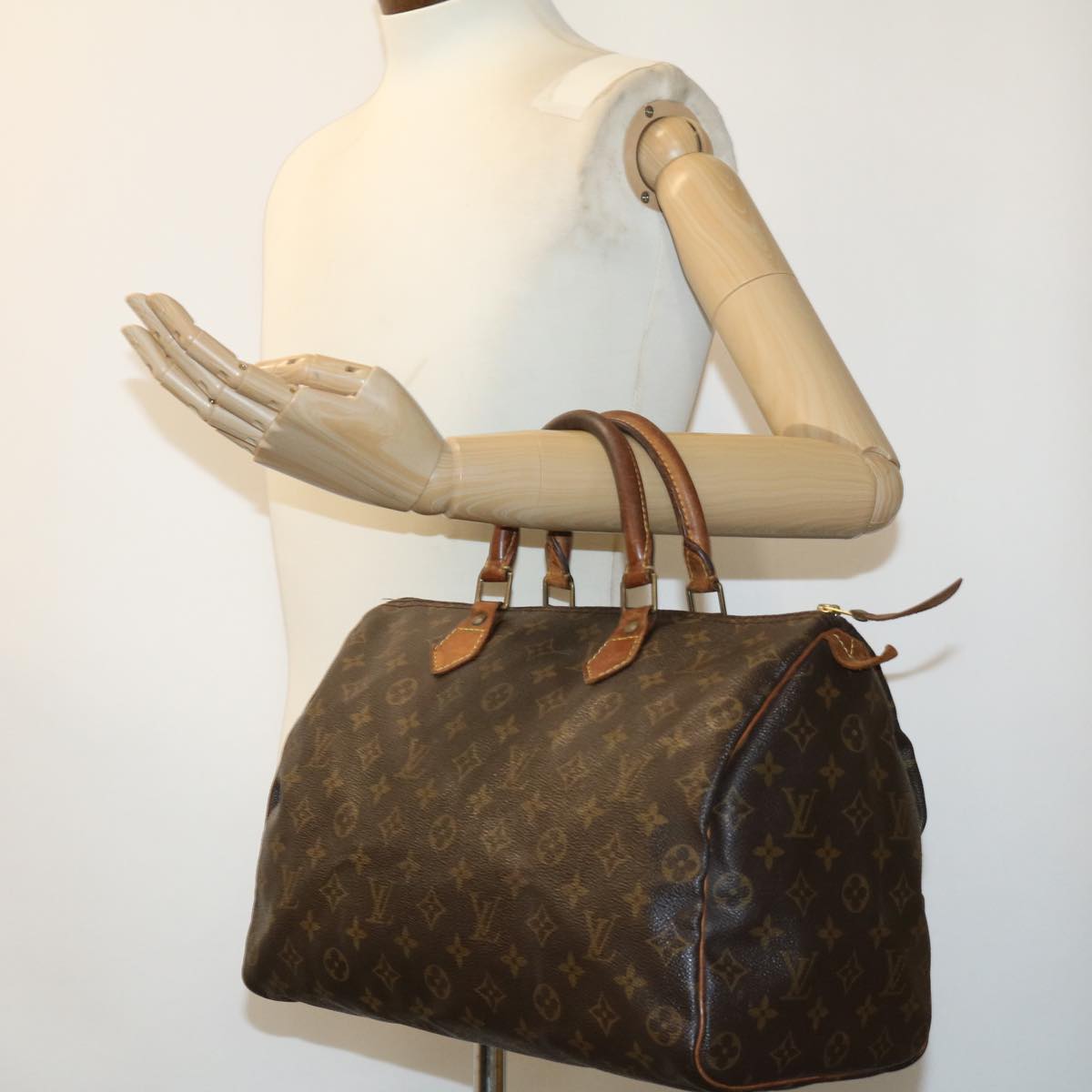 LOUIS VUITTON Monogram Speedy 35 Hand Bag M41524 LV Auth ki2399