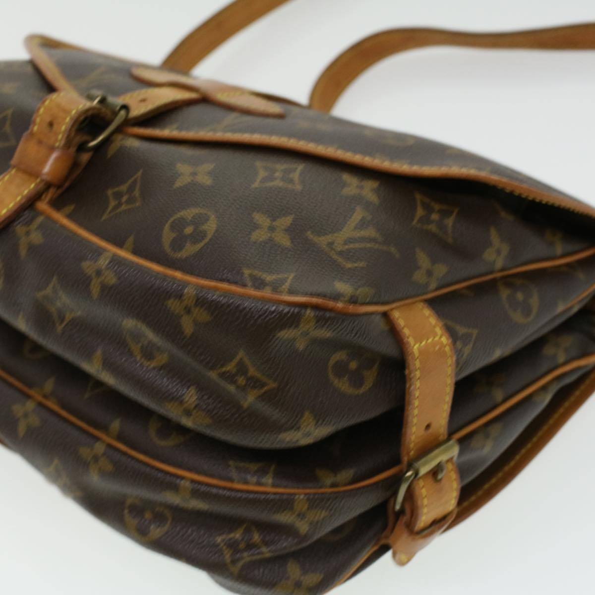 LOUIS VUITTON Monogram Saumur 30 Shoulder Bag M42256 LV Auth ki2529