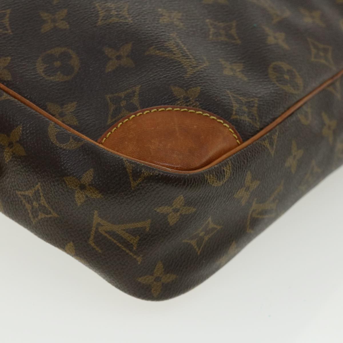 LOUIS VUITTON Monogram Trocadero 27 Shoulder Bag L042 LV Auth ki2602