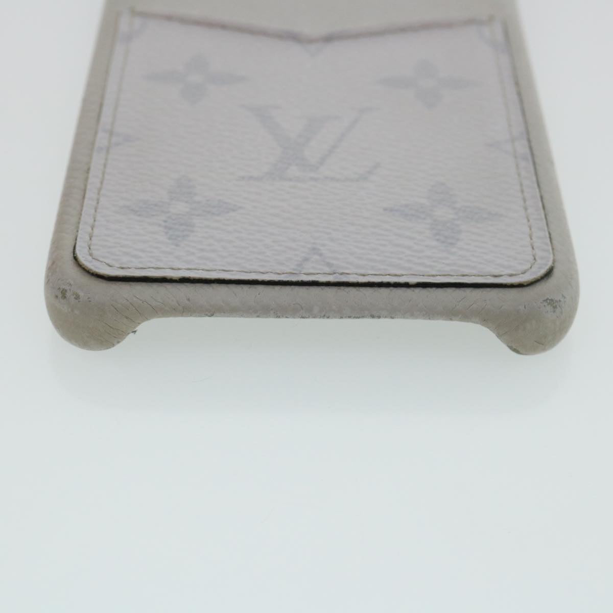 LOUIS VUITTON Taiga Llama iPhone Bumper XsMax Case White M67681 LV Auth ki2611