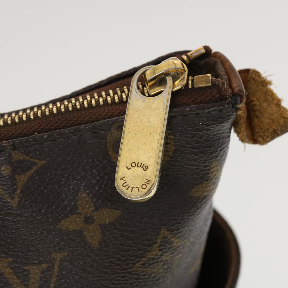 LOUIS VUITTON Monogram Totally MM Tote Bag M56689 LV Auth ki2830