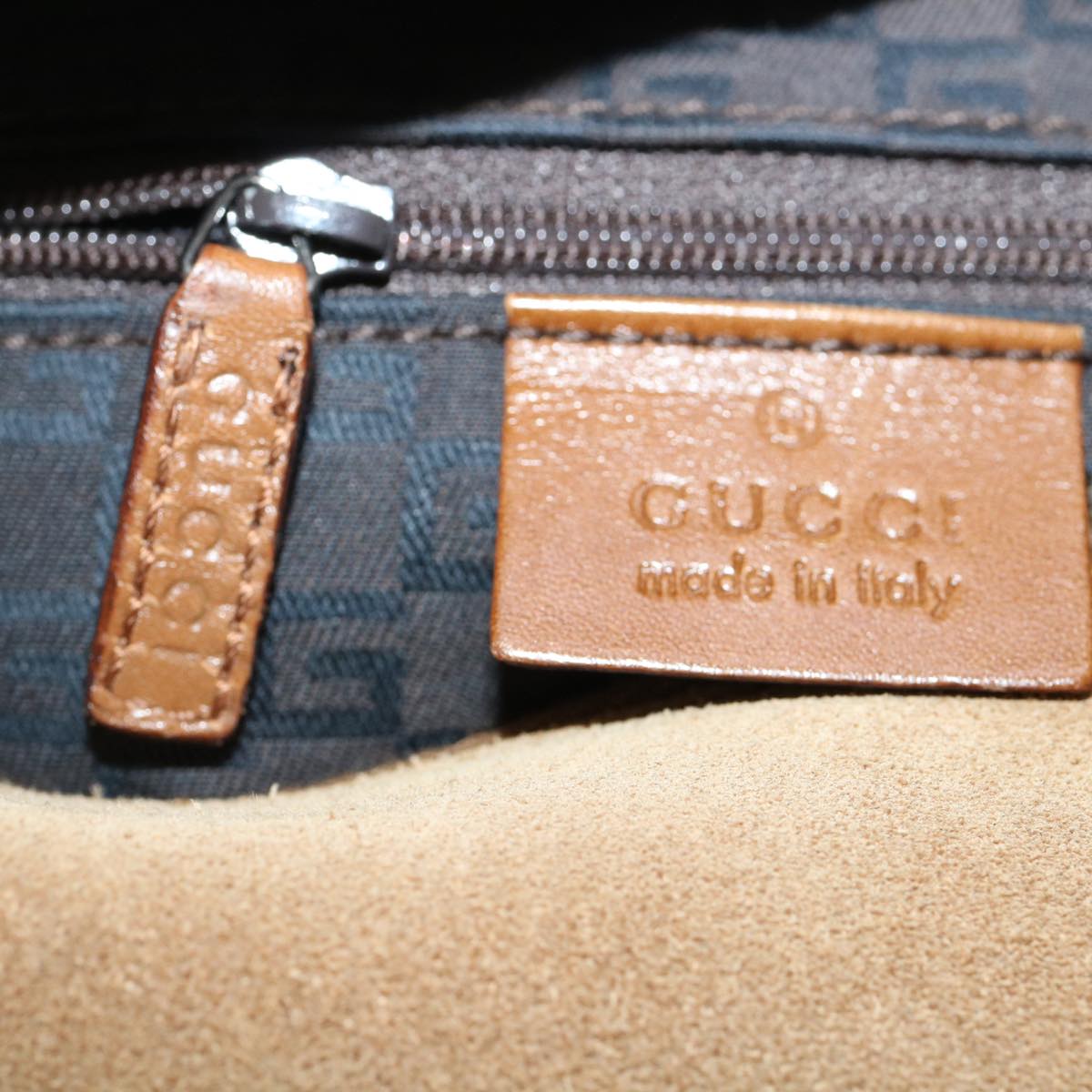 GUCCI Shoulder Bag Suede Brown 101333 Auth ki2850